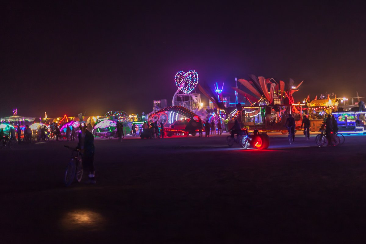 The esplanade at night.