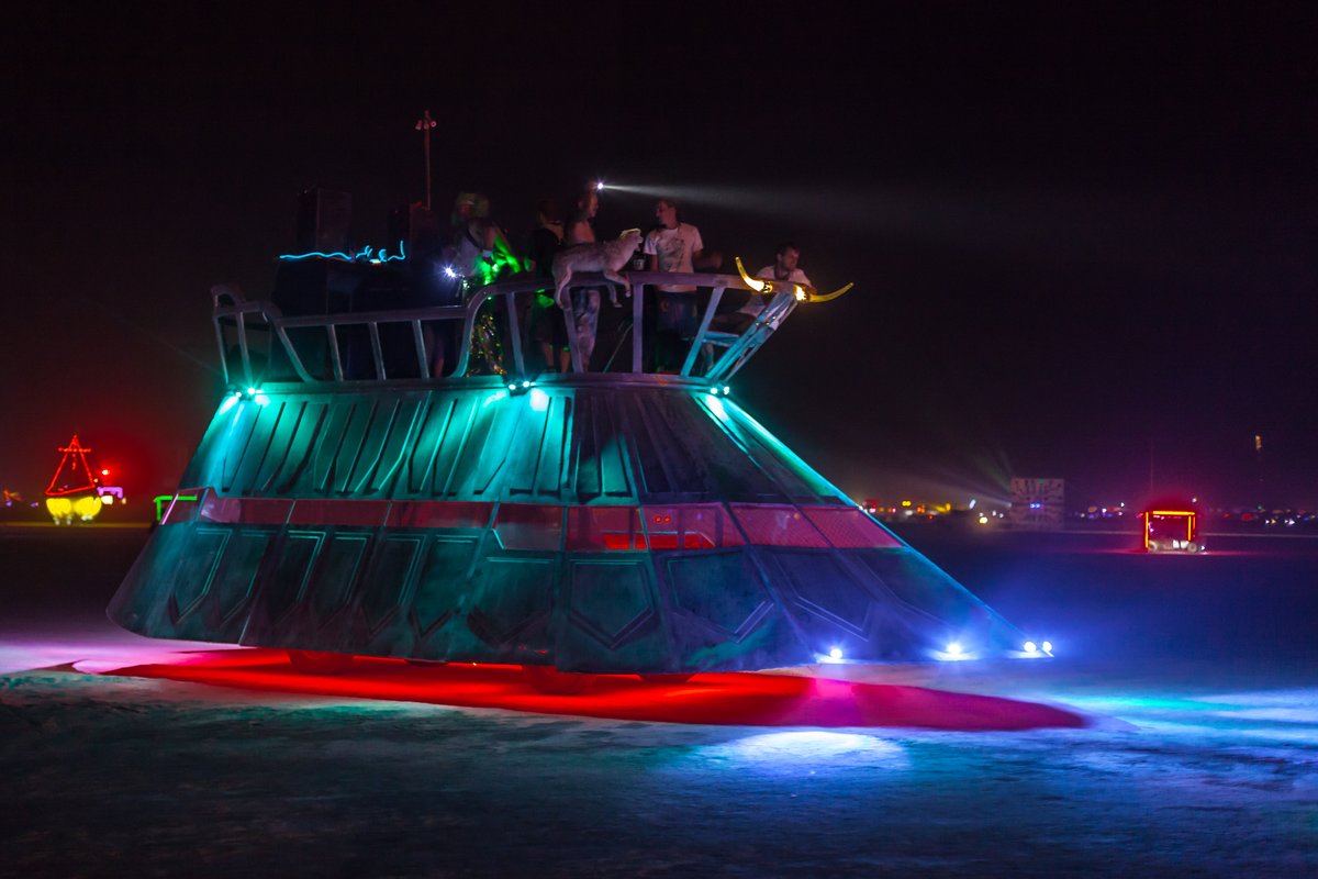 Star Wars art car.