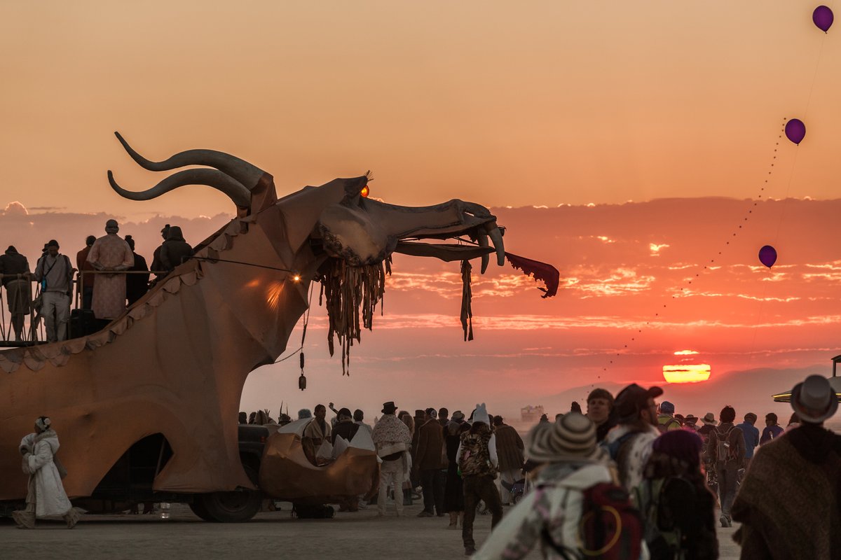 Dragon art car at first light.