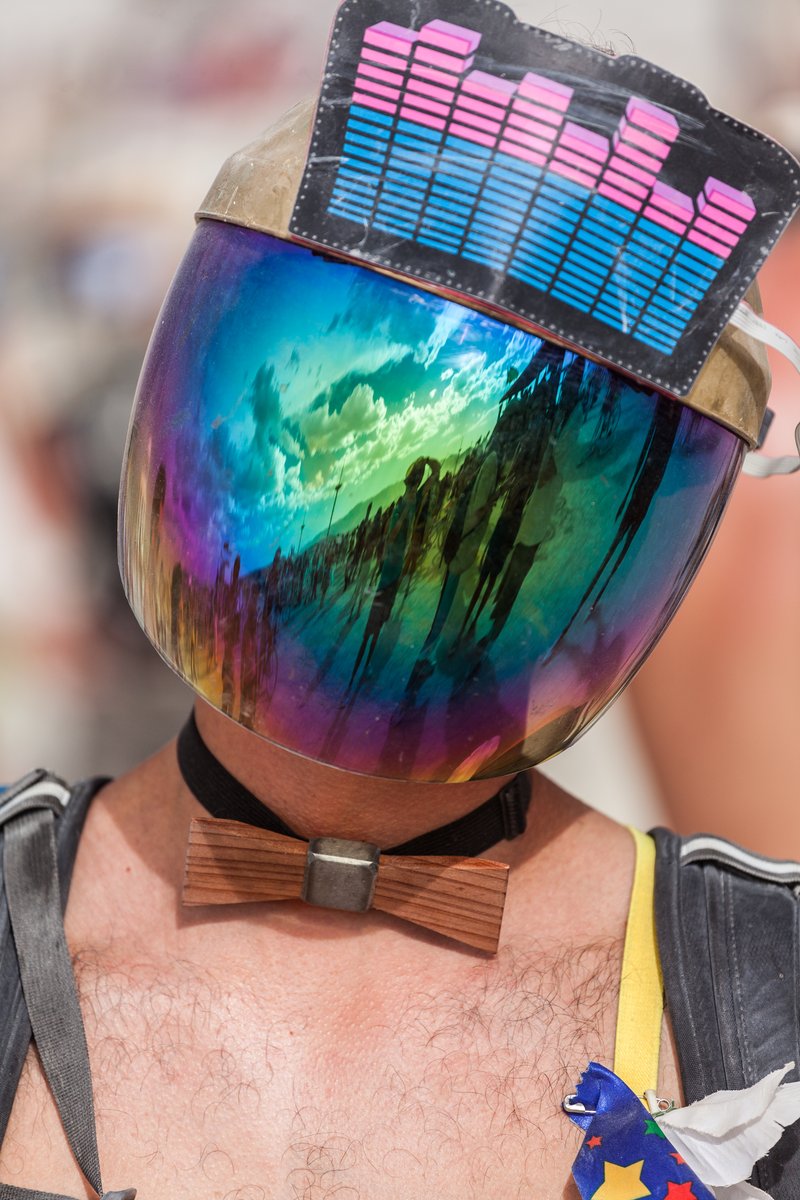 Burner with a colorful visor.