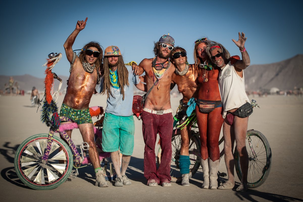 Burners enjoying the playa.