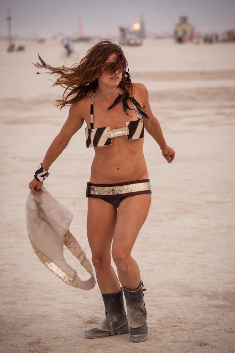 Playa Dancer Kelly Guenther