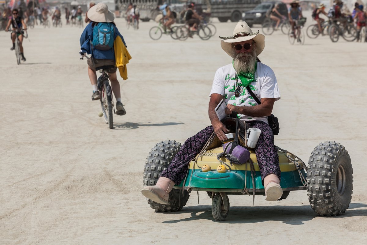 Man Rides An Electric Turtle That He Built