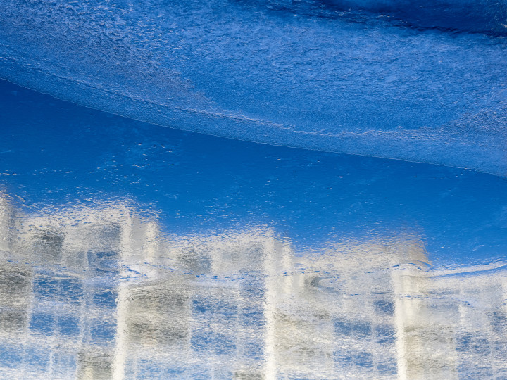Frozen Reflection