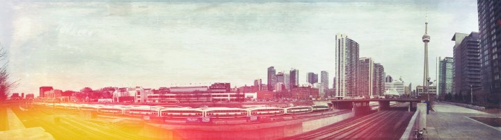 Toronto Go Train Panorama