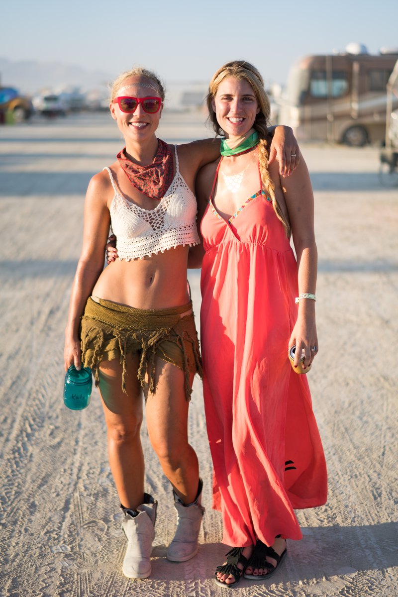 Lovely Burners One Of These Ladies Was Going To Get Married