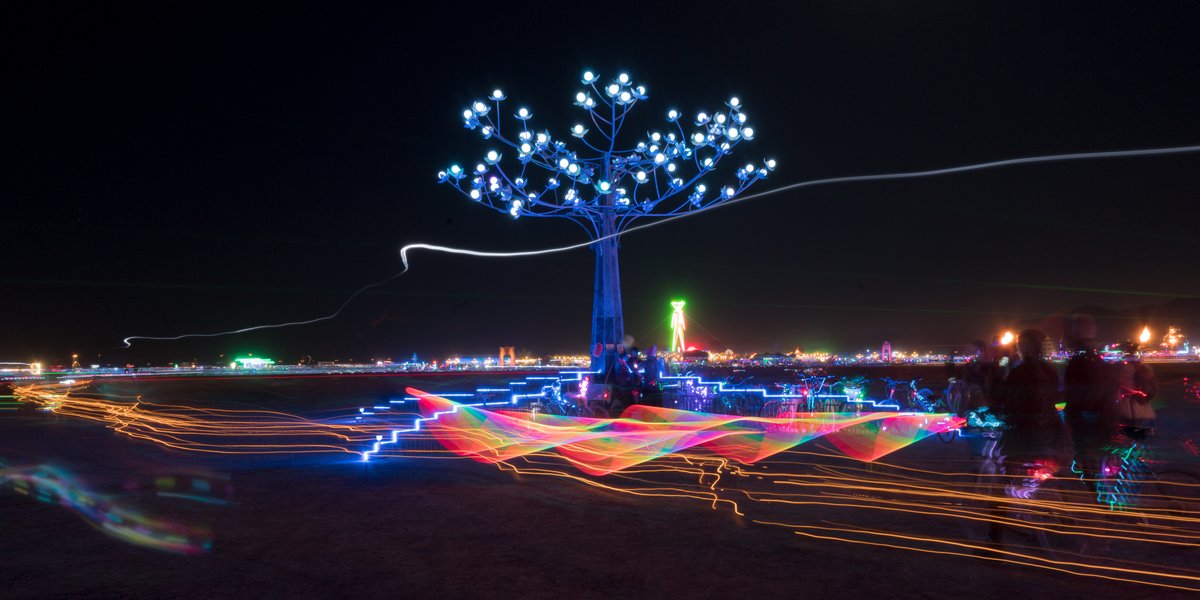 TrEeD by: Tyler FuQua http://burningman.org/event/brc/2015-art-installations/#TrEeD (Thanks to Sean!)