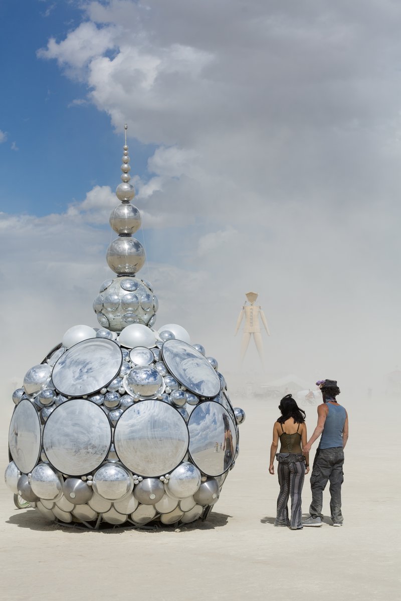 KIRSTEN BERG's Compound eye/I