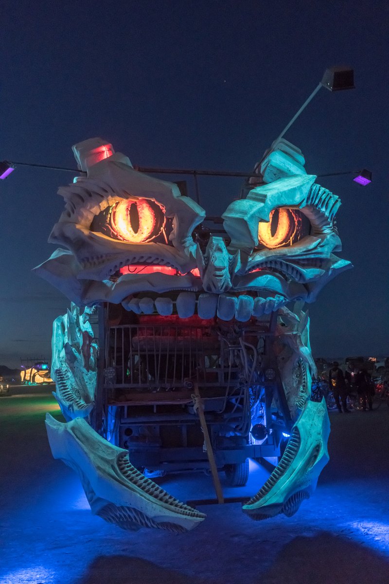 Xuza Art Car