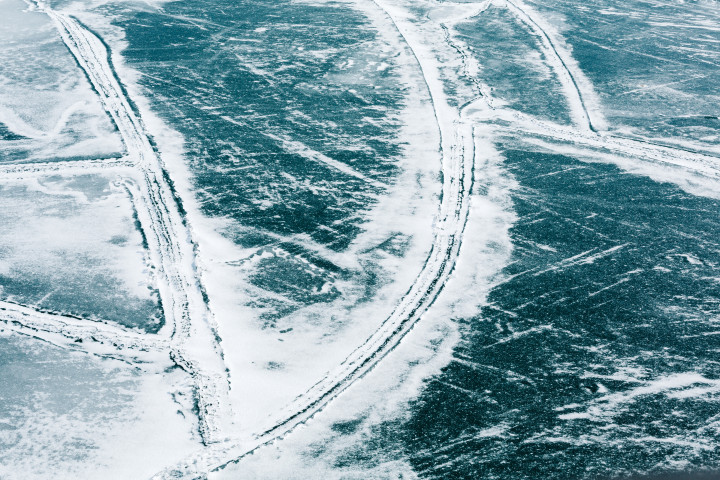Cracks In The Ice 4
