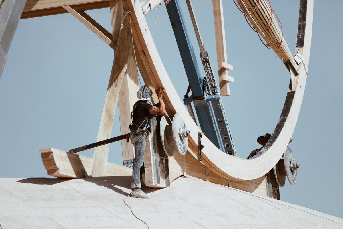 Lifting And Mounting The Man