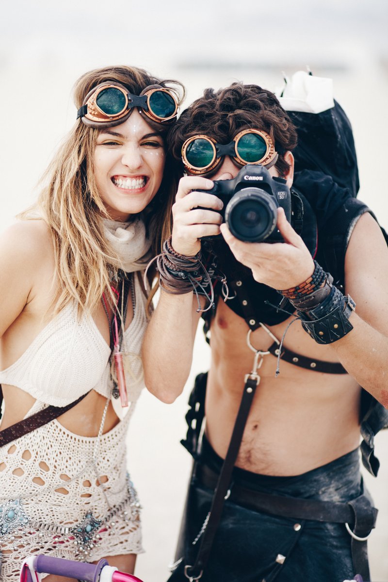 Evandro (on the right) and his girlfriend (from Brazil!).