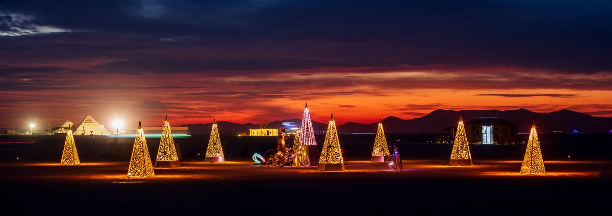 Wonderlamp by Rob Mann and Crew
