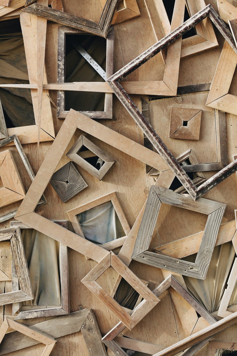 Details on The Black Rock Lighthouse by Jonny and Max Poynton