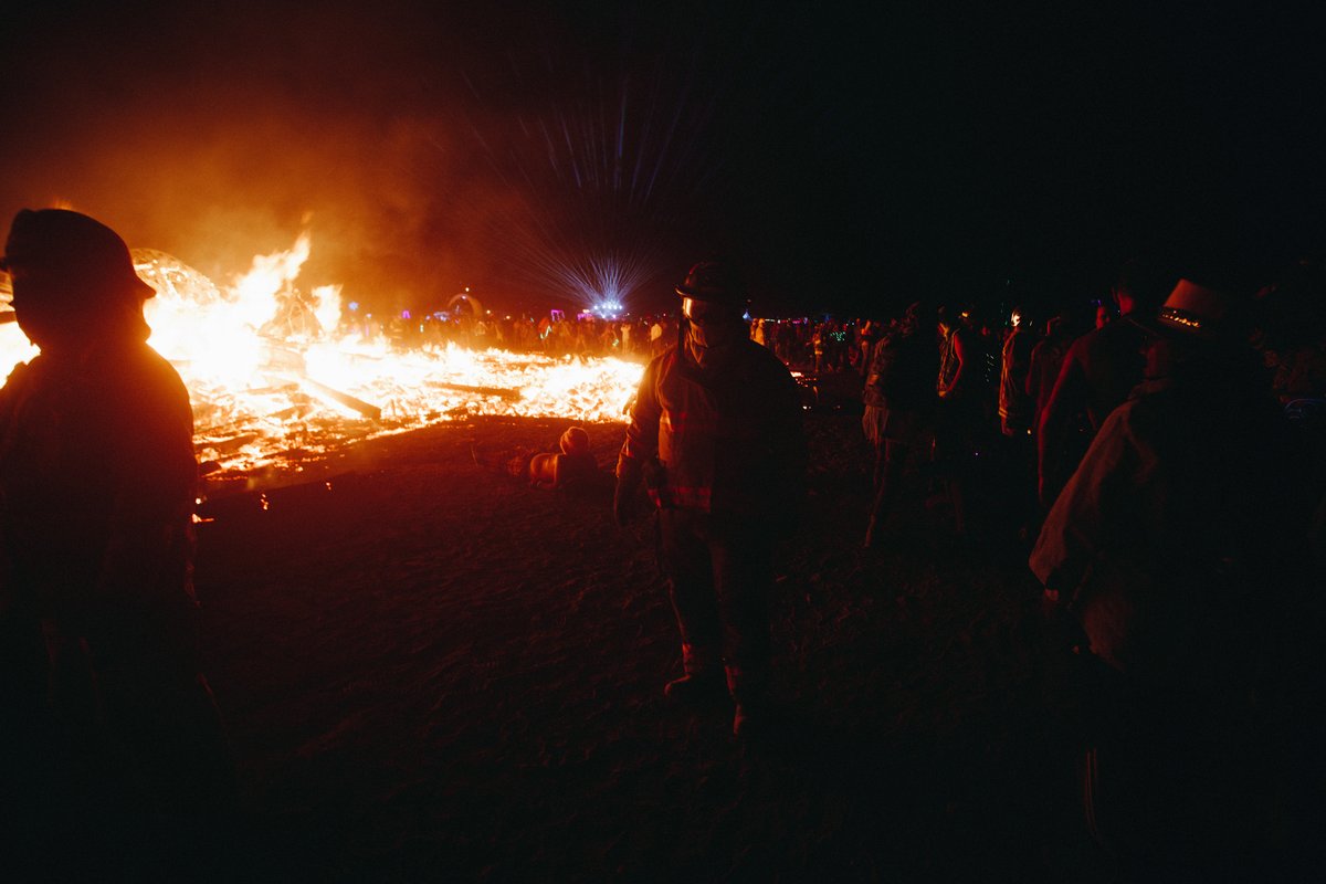 Man Burn Flames, Good For Sun Tanning!
