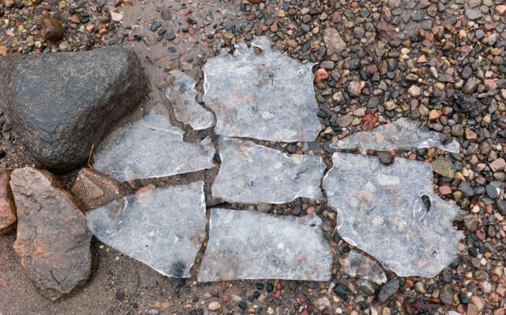 Ice Puzzle