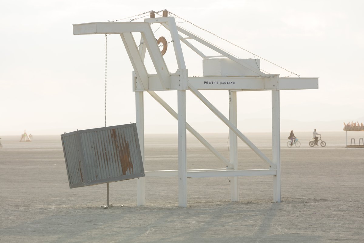 The Crane of Remembrance by: Jennie Eckardt from: San Carlos, CA (thanks to Hank Leiter for the update)