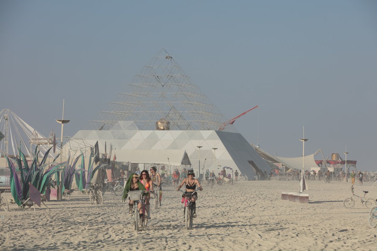 Dusty Esplanade
