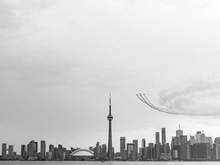 Vintage Aircraft And Toronto Skyline