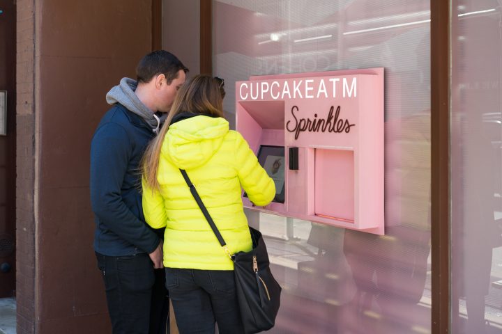 Cupcake ATM