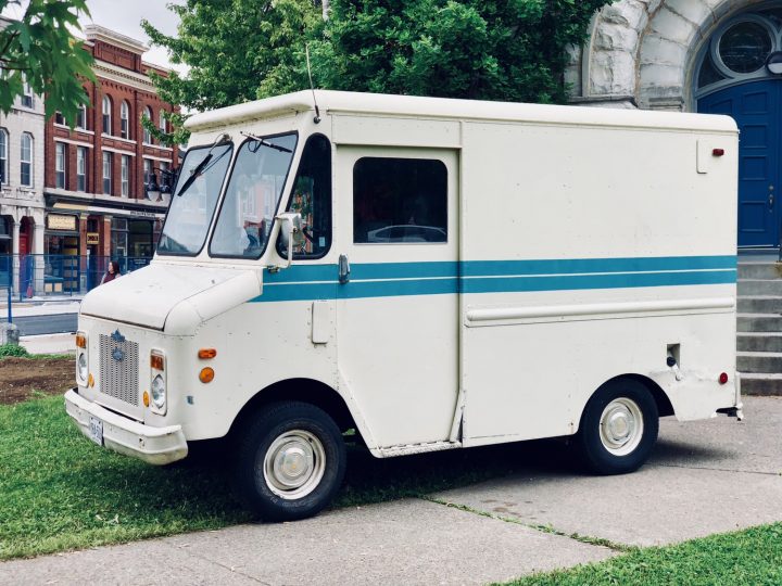 Tiny Delivery Truck