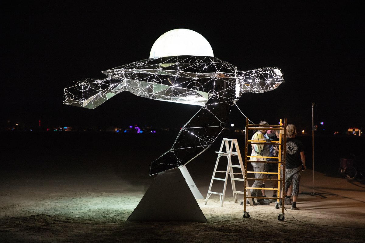 Cosmic Voyager by: Martin Taylor and The Chromaforms Collective from: San Francisco, CA year: 2018