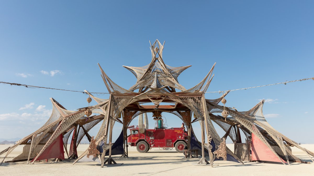 Electric Oasis Camp https://www.facebook.com/Electric-Oasis-Camp-2018-Burning-Man-264599963981647/