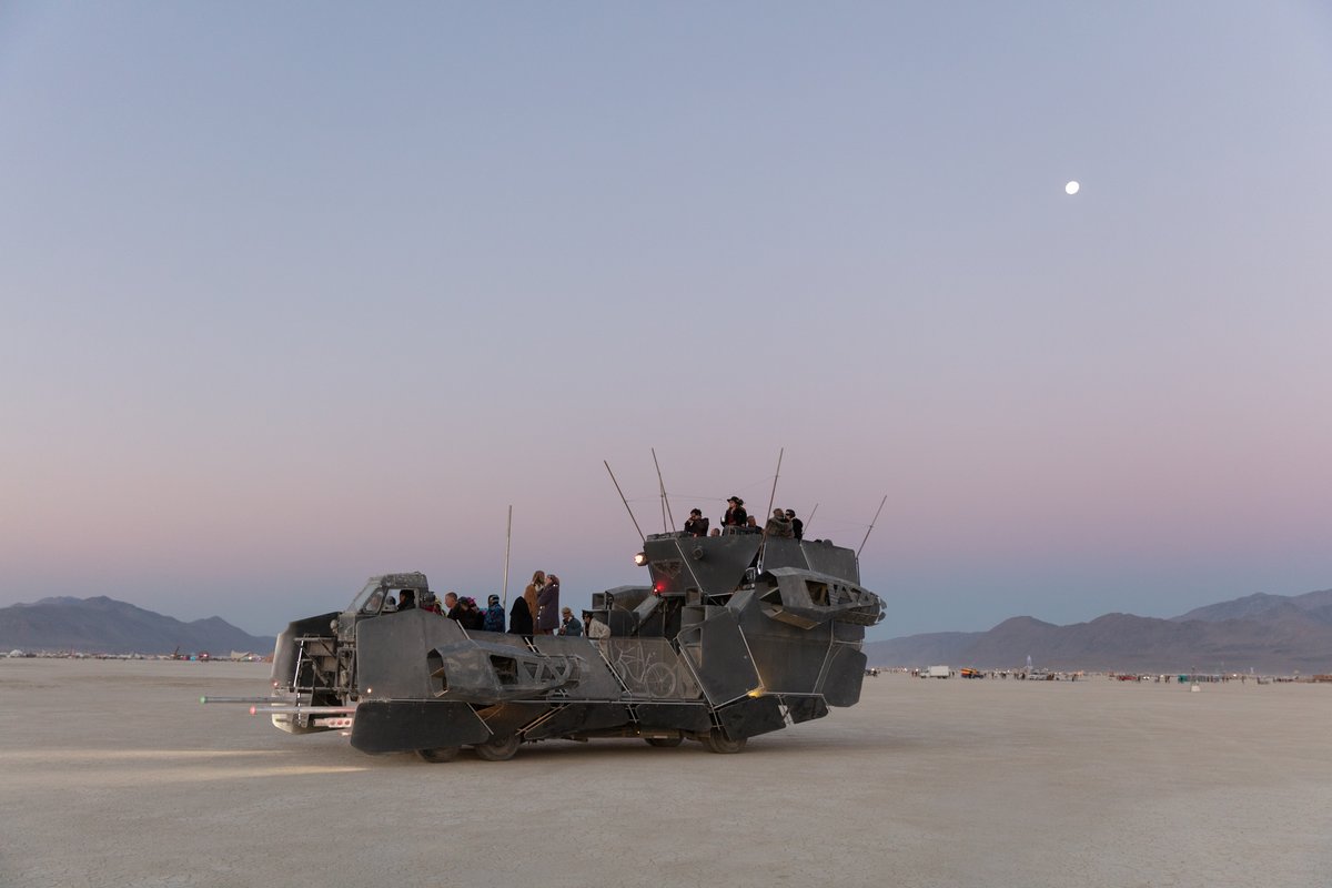 This mutant vehicle is magnetic. I am drawn to it and I must shoot it every single time I see it.