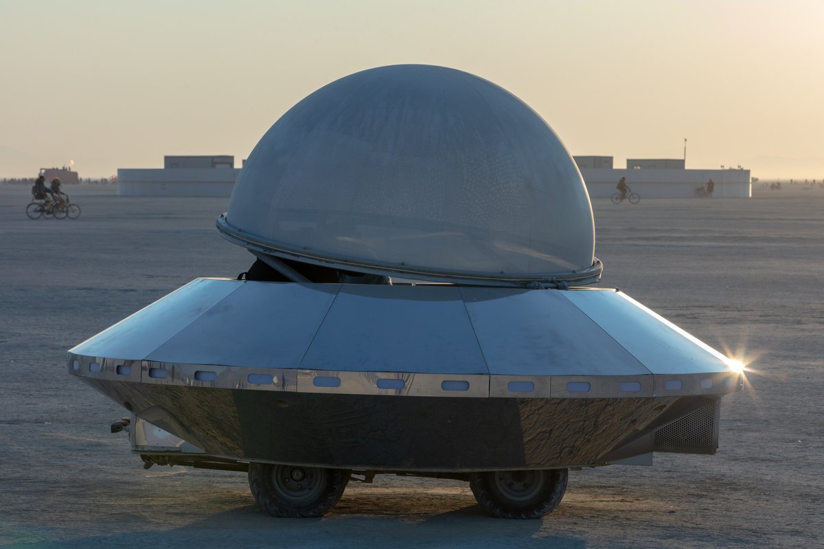 If you know the name of this mutant vehicle please comment below or email me.