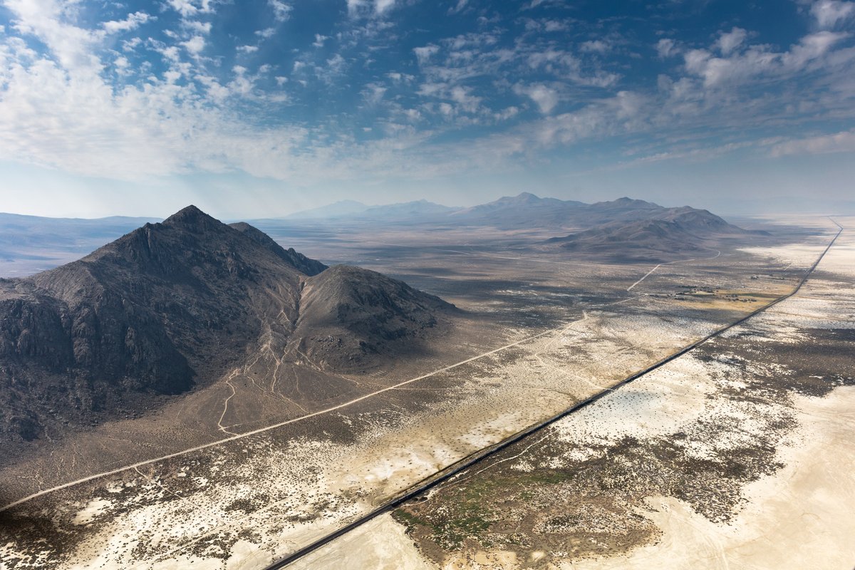 Some pilots like to play around here by swooping and diving so close to the moutain you feel like you can touch it.