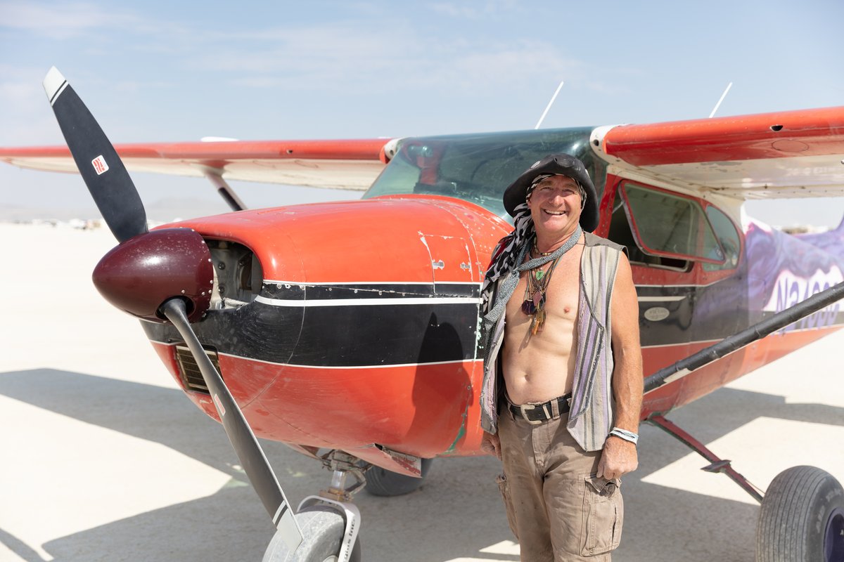 What a legend! It was like 10 am and had gifted 5 flights already that day alone. Thank you Purple Haze. The Burning Man community will appreciate these aerial photographs.