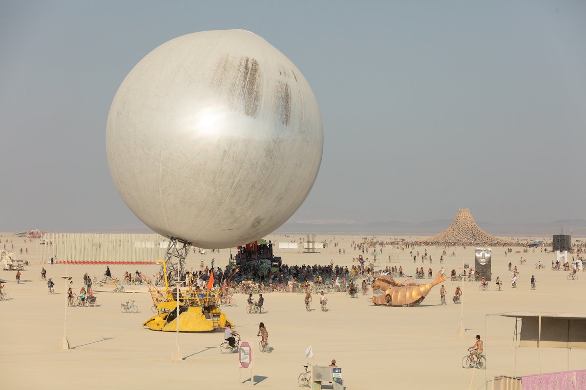 Bounce mutant vehicle and the temple behind.