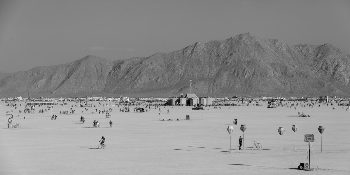 A black and white version of the playa