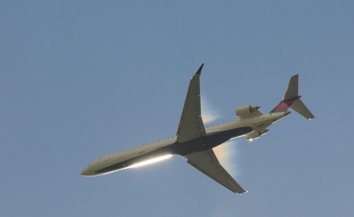 Supersonic Jet