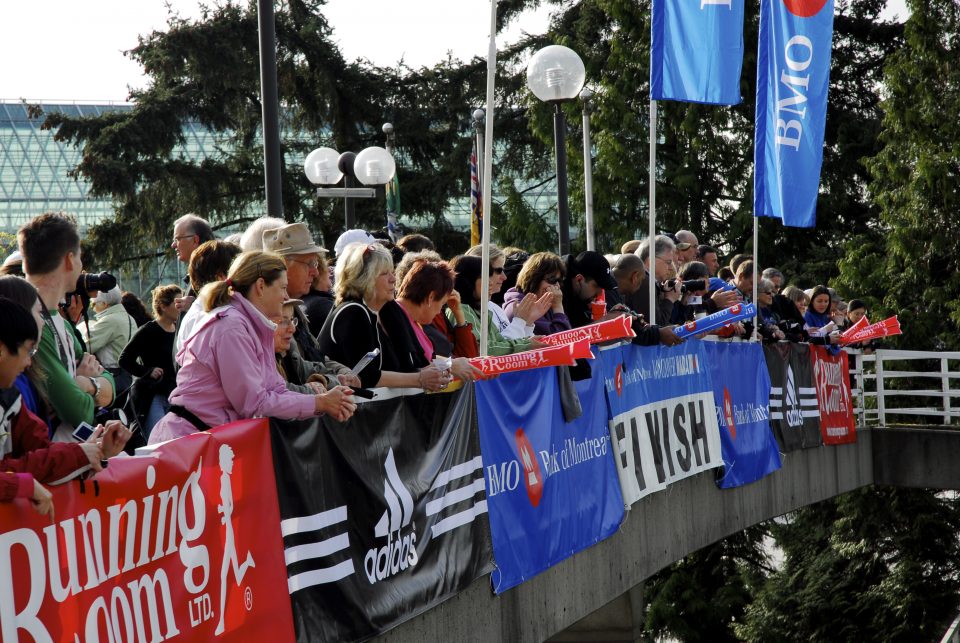 marathon spectators