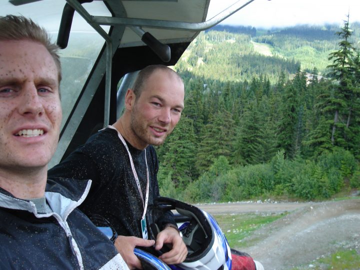 duncan (theydontrentgoggles) and bill ride the chair 2