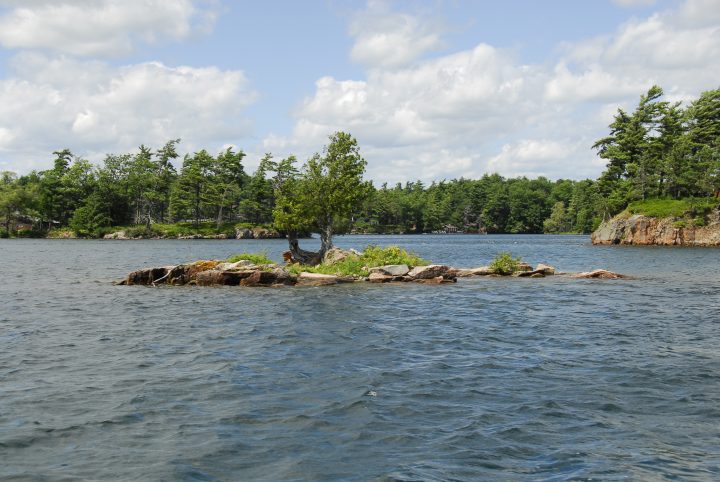 Island for Sale $50 000