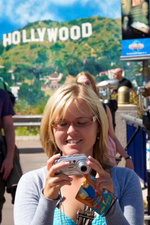 Dor and the “Hollywood Sign”