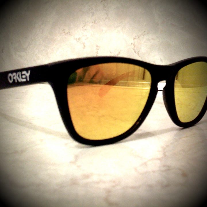 oakley frogskins