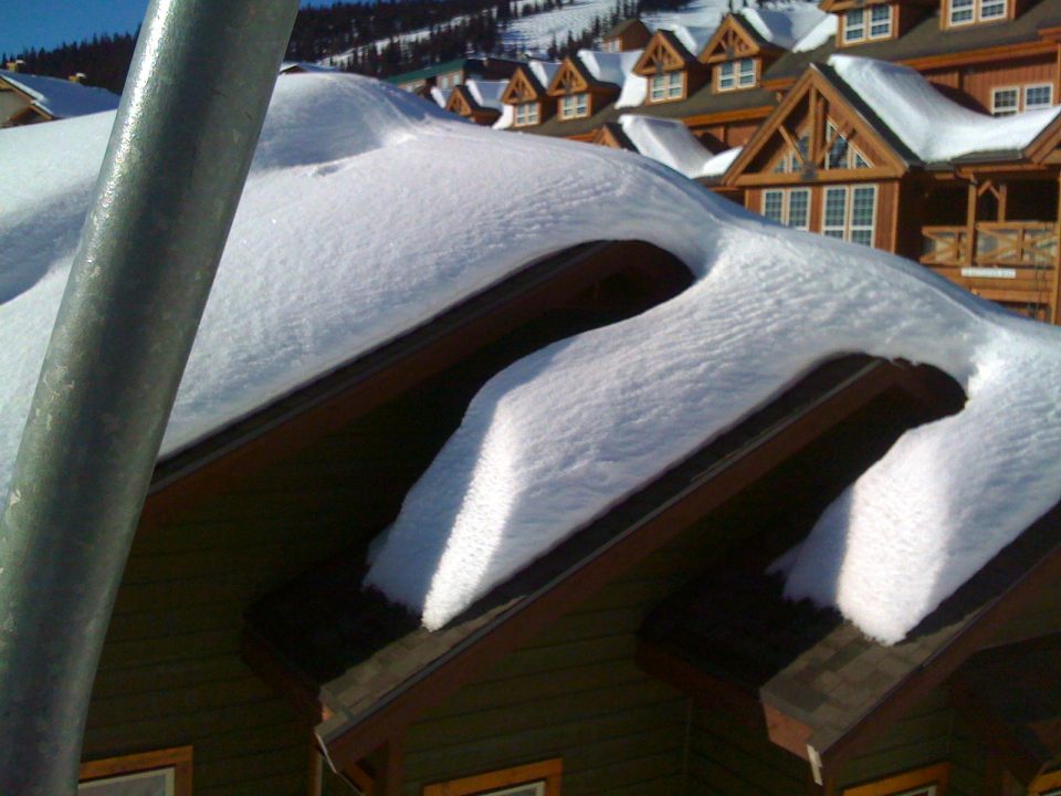 snow patterns and ski chalets