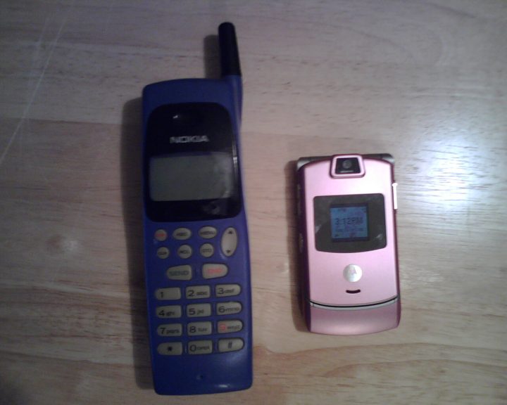 old school nokia – new school motorola