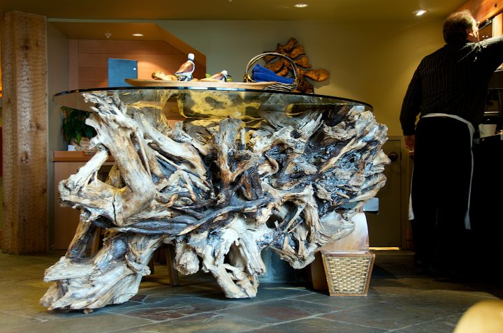 amazing driftwood table