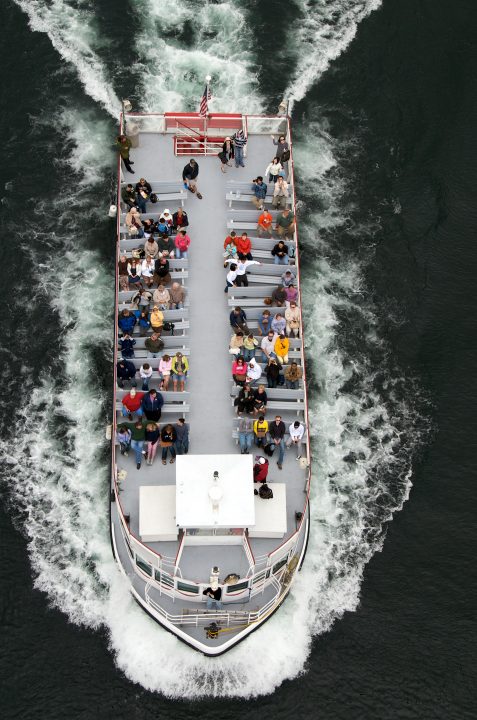 Tourboat Tourists