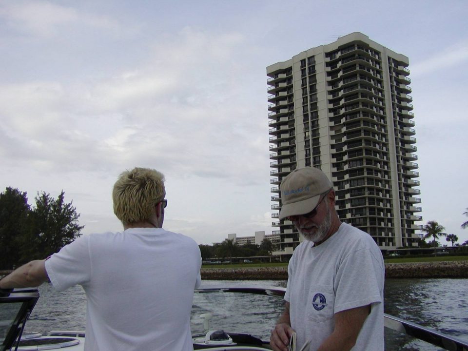 BOATING WITH JON DUNCS JAN 2  2003 038