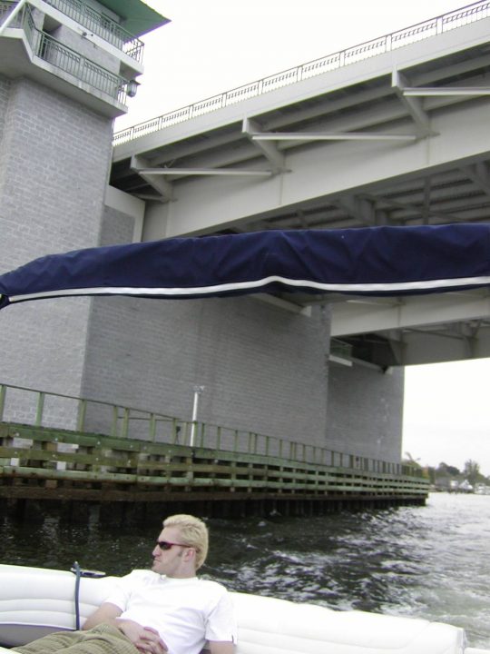 BOATING WITH JON DUNCS JAN 2  2003 079