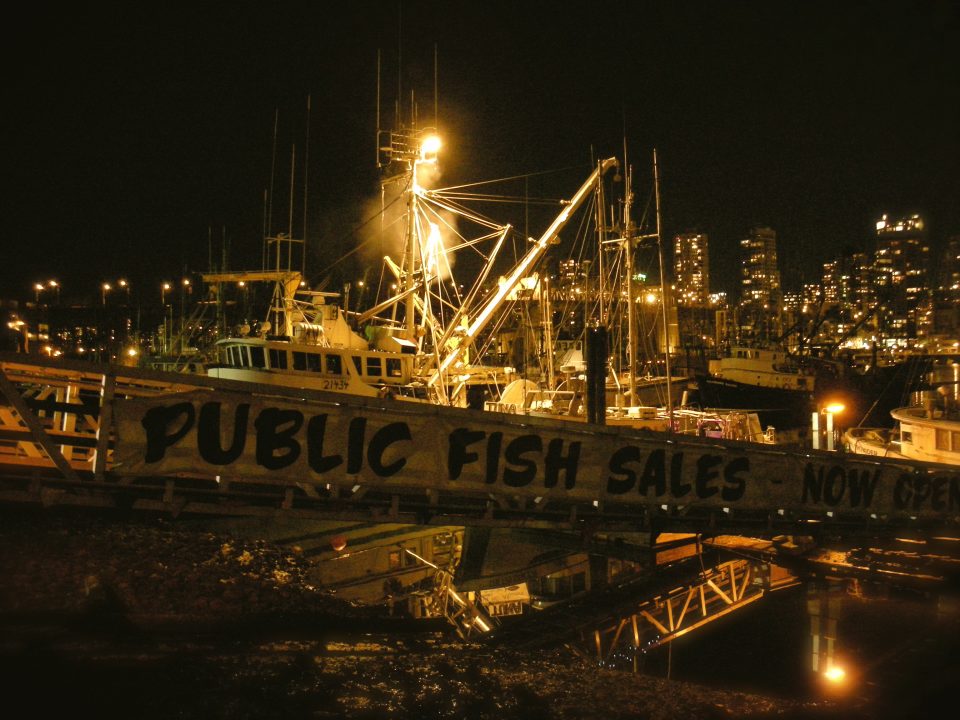 public fish sales
