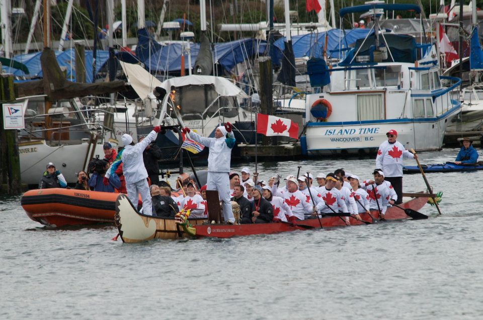 Dragon Boat to Traditional Canoe Transfer