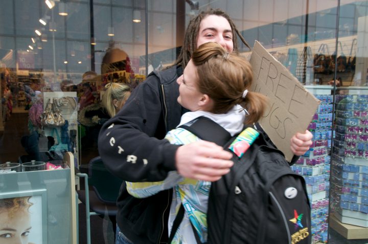 Free Hug