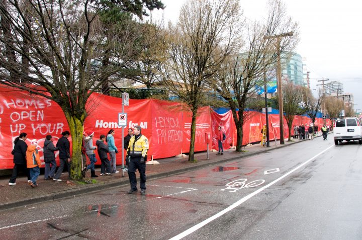 Redtents.org Homes For All Demonstration