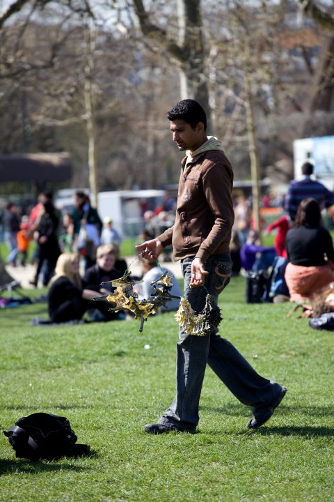 Eiffel Tower Trinket Peddler